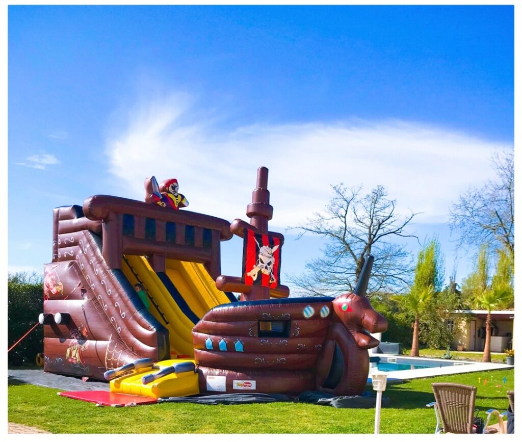 Location structure gonflable anniversaire Gironde